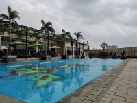 总统大酒店(广州汉溪长隆地铁站店) - 室外游泳池