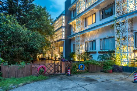 蔓菲柏悅花園飯店（五星商業街保利廣場店）