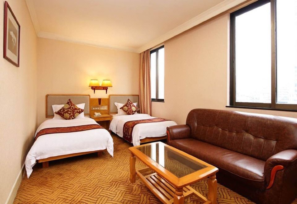 3. 뉴 아시아 호텔..