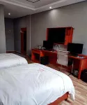 Fengxin Tiantian Holiday Hotel