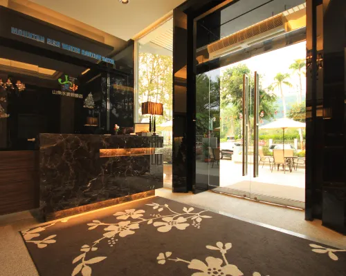 Mountain. Fish. Water Boutique Hotel Hotels near Jiji Train Station