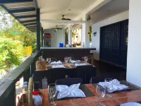Blue Ribbon Dive Resort - breakfast