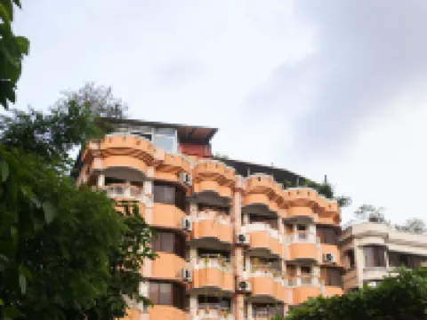 熱帶黛西飯店 BRAC University附近的飯店