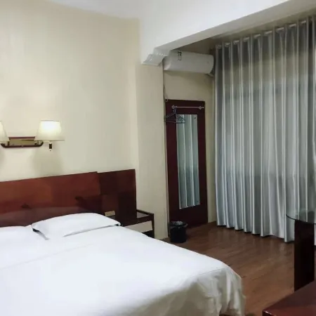 lujiang binghe hotel