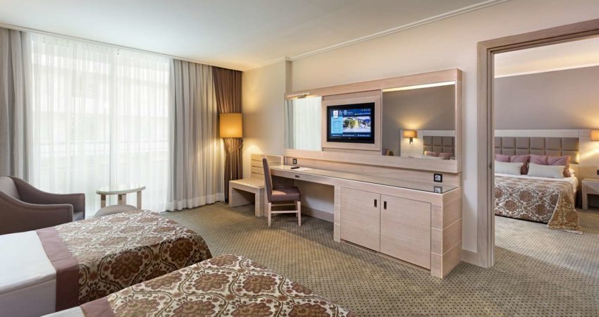 Miracle Resort Hotel