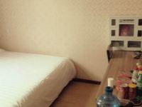 石家庄心驿假日酒店 - 普通间(公共卫浴)