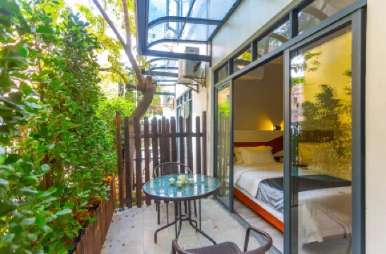 Yuansu Courtyard Отели рядом с достопримечательностью «Baodao Luobei Aquarium»