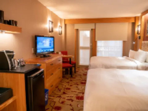 班夫雷鳥酒店 班夫酒店