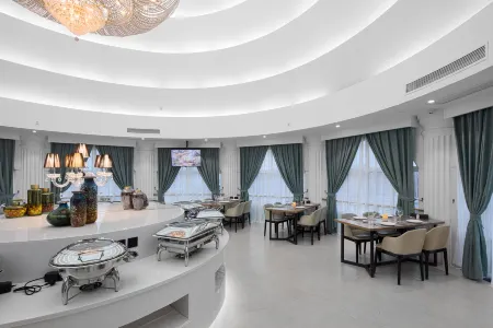 Knight Hotel