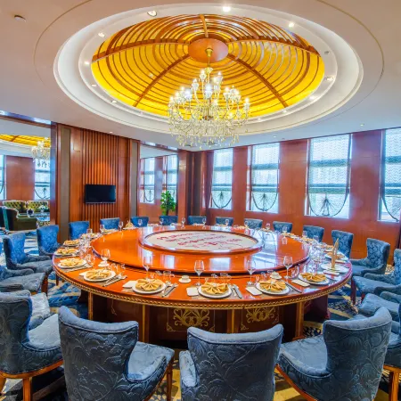 Grand Skylight International Hotel