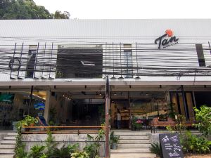 Tan Hostel X Cafe , Aonang Beach