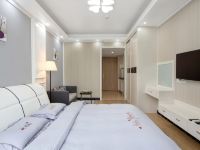 清远港湾主题酒店式公寓 - 舒适雅致大床房