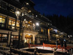 銀山温泉 旅館松本