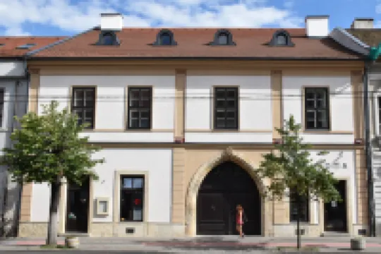 Guest House 1568 Отели в г. 