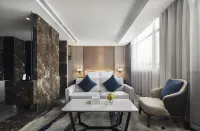 중호국제 호텔 (선전 룽화 다랑 상업센터) 다랑 노동자 광장 주변 호텔