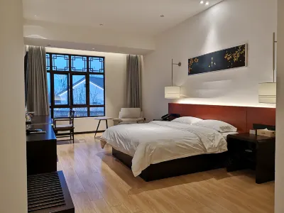 Yiwenge Hotel