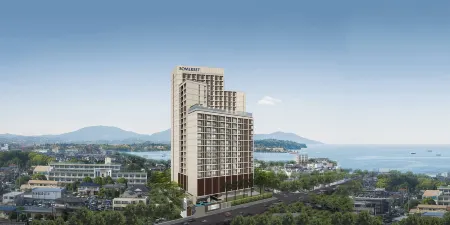 Somerset Harbourview Sri Racha Отели рядом с достопримечательностью «Golden Triangle Museum Pattaya»