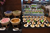 Grand Richmond Stylish Convention Hotel - breakfast