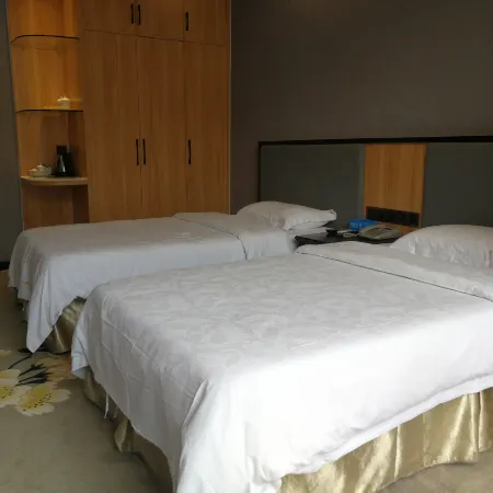 Jinfushan Business Hotel