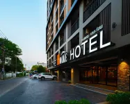 The Home Hotel Отели рядом с достопримечательностью «Банг Капи Торговый центр»