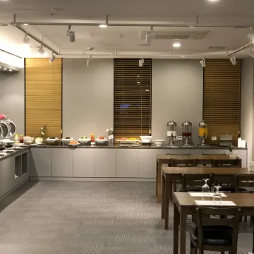 Am Hotel Отели рядом с достопримечательностью «Парк Дэгванрён»