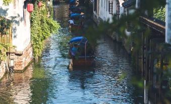 Xiaoyin Tongli Garden Inn