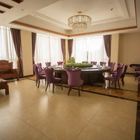 Tang Hua Hotel