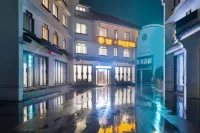 Floral Hotel·Huangyao Yue Ancient Town Hotel Hotels in Zhaoping
