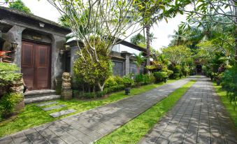 Ubud Raya Villa Bali