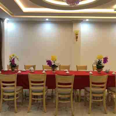 KHACH SAN Sao VIET Dining/Meeting Rooms