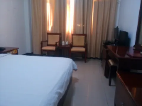 Delong Hotel Hotels in Fufeng