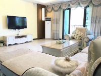 阳江海陵岛海明月度假公寓 - 依山伴海家庭三室一厅