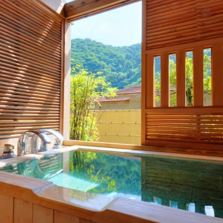Hotel Okada
