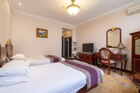 Xinhui Hotel