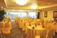 Oceanwide Elite Hotel