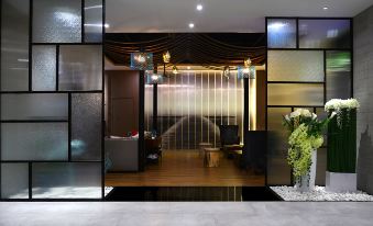 Dandong Guomen Qingyun Hotel
