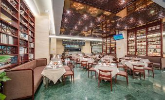 Hongrui Jinling Grand Hotel