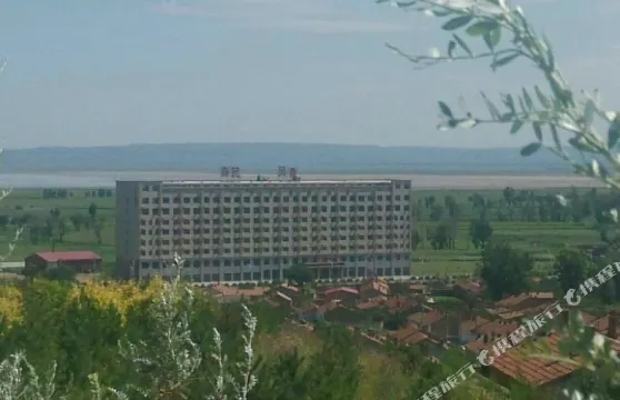 察右前旗民泰酒店