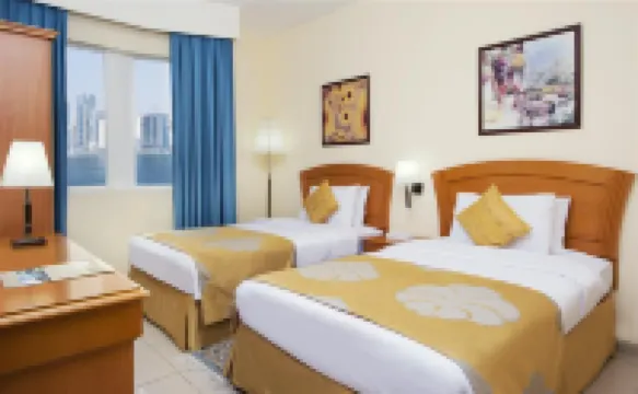 Golden Tulip Sharjah โรงแรมในชาร์จาห์