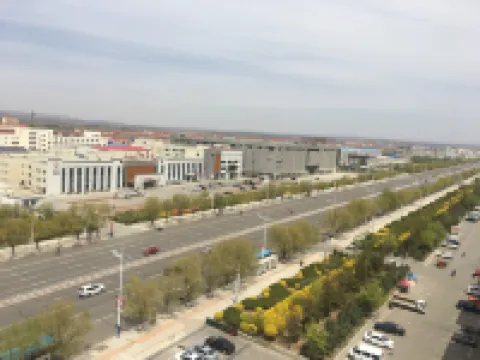CrownePLAZAFenzheng Hotel a Fengzhen