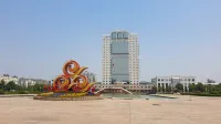 Pebble Motel (Kunshan Golden Eagle International Qianjin Middle Road) Hotels in Suzhou