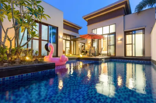 Aden Resort in Sanya Haitang bay