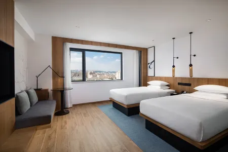 Fairlfield by Marriott Guangzhou Tianhe Park Отели рядом с достопримечательностью «Guangdong Polytechnic Normal University Library»