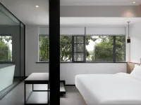 ChamBu AnTian  Hotel (Leshan Giant Buddha Food Street) Hotels near Oriental Buddha Capital