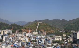 City Comfort Inn Hotel (Baise Xilin Times Square)