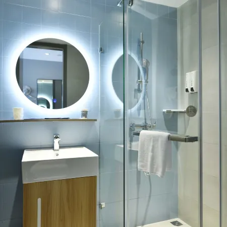 Homeinn Neo (Xinmi Kuangqu Zhenxing Road) Отели в г. Синьми