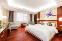 Lecheng Hotel