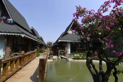 Shizai Yundian Farm Hotels in Ruili