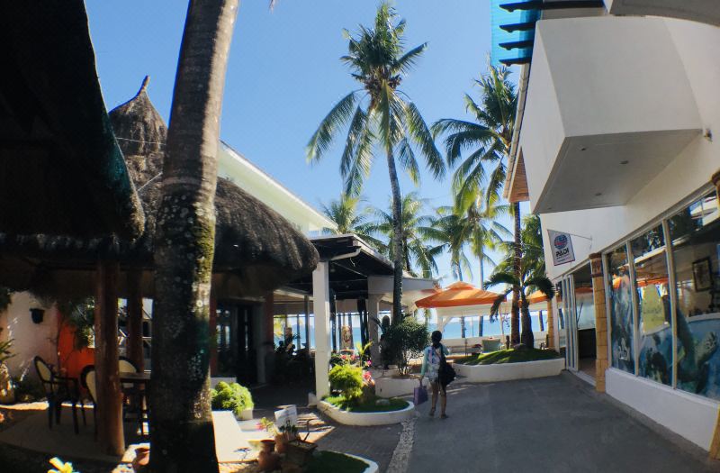Calypso Beach and Dive Resort photo 3