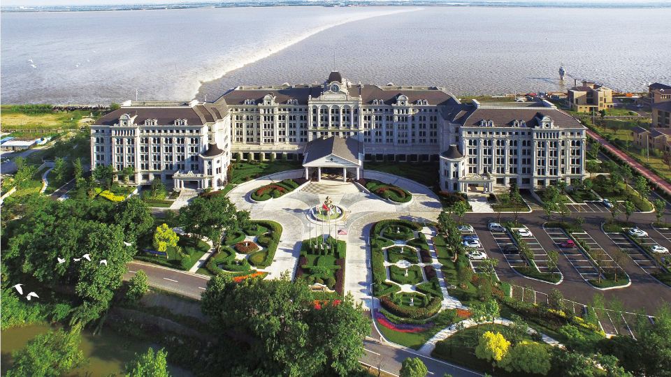 Grand Palace Resort